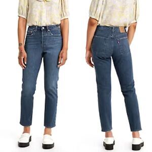 LEVI'S Women's Wedgie Fit Ankle Jeans 31